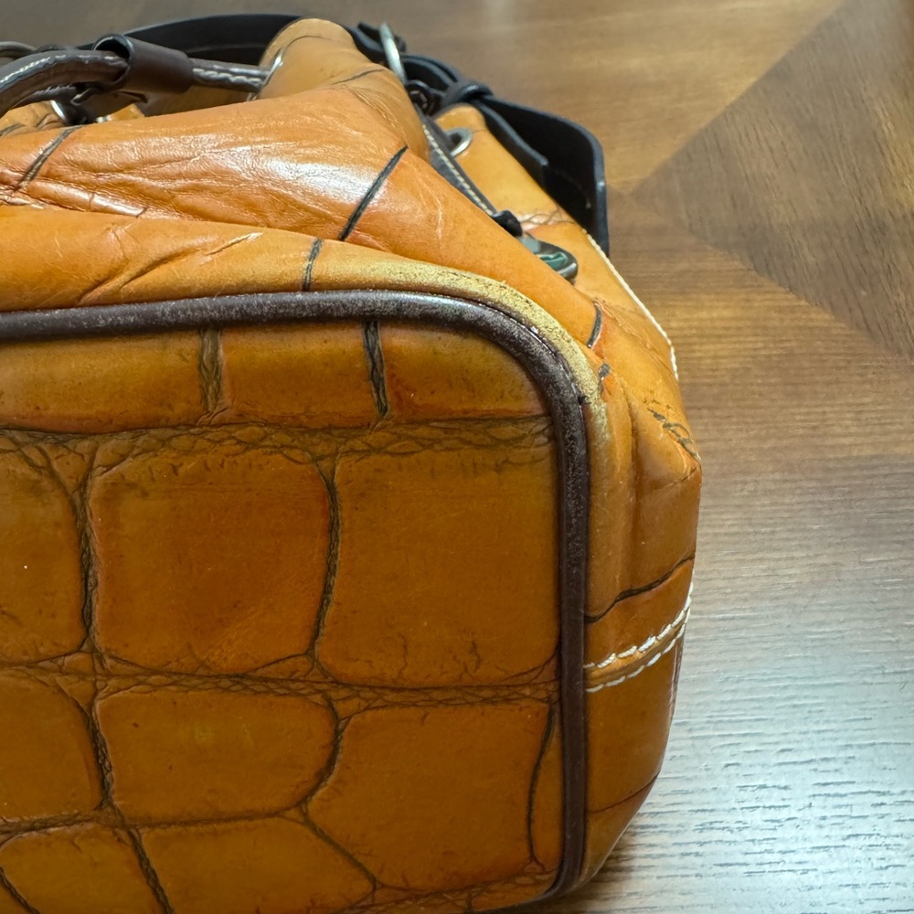 Vintage Dooney & Bourke Woven Beige and Dark Brown Handbag - Picture 11 of 14